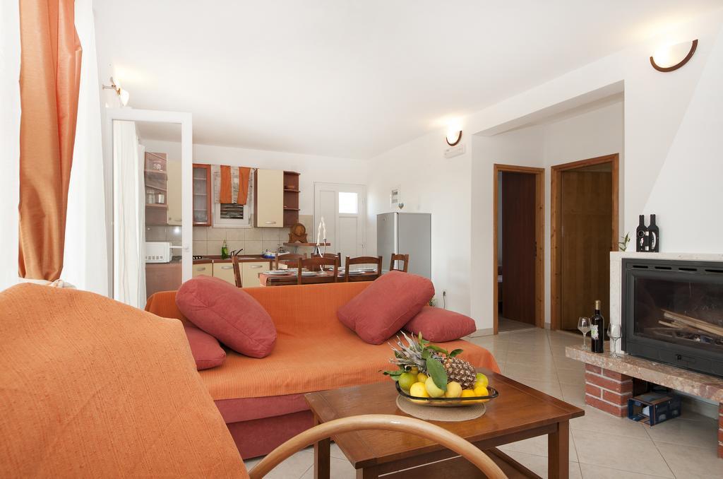 Guest House Loranum Sevid Cameră foto